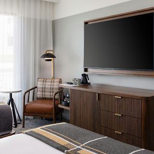 Tower Classic Queen Room Two Queen Beds